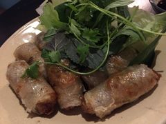 -Cuc Gach Quan Restaurant