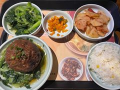 爆酱狮子头-阿姨食堂