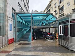 -上海中医药大学附属市中医医院-停车场