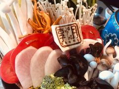 -享月汤皇·海鲜小火锅·聚会(曲江创意谷店)