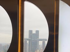 -Ting无边际江景酒店(重庆解放碑云端之眼店)