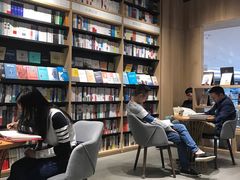 -覔书店(壹方城店)