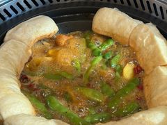 -哈尔滨烧烤·山河村铁锅炖(交大店)
