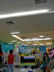 -玩塾品格乐园(宇宙太空龙旗店)
