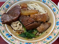 -金杨拉面王小吃面馆·牛三宝面·红烧牛肉粉