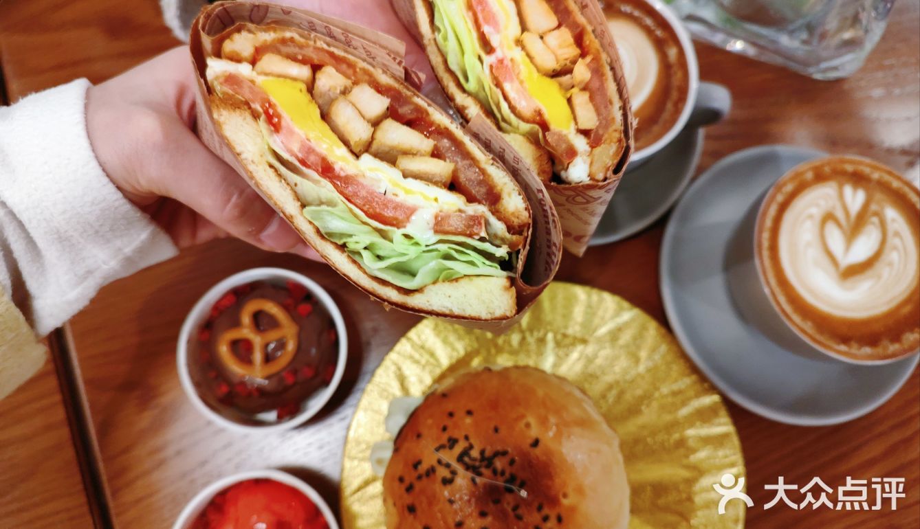 ☕吾悦周边‖这家咖啡店能让人内心瞬间柔软哎