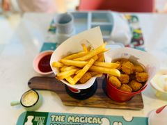 -水桶王国主题餐厅·聚会·生日派对·亲子活动·家庭套餐(亚龙湾希尔顿店)