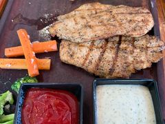 -Luga's 西餐酒吧·bistro(百家湖1912店)