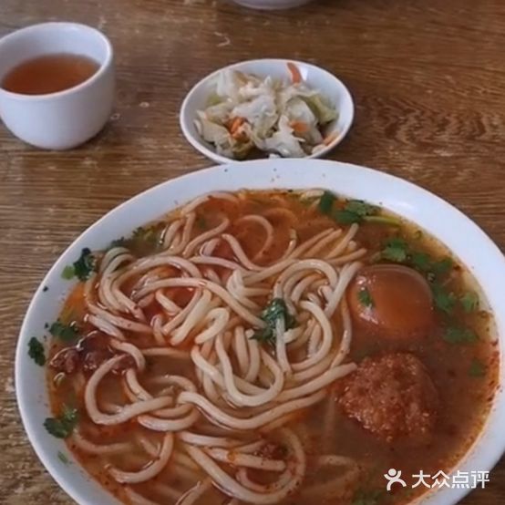 麦乡隆面食(春光早市店)