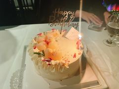 -Top Of Vancouver Revolving Restaurant