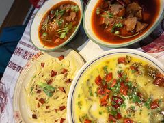 -耙吉吉川味小酒馆(本地人回头店)