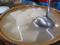 -一品红烧鸭特色川菜(三岔湖店)