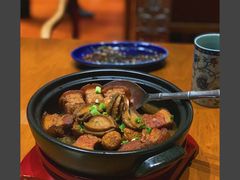 小金鲍鹌鹑蛋红烧肉-君悦酒店·1881·北京烤鸭