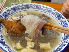-叶新小吃店(来凤小区总店)
