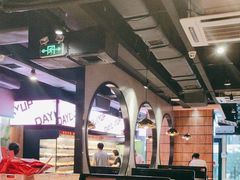 -佰人王串串香火锅(洋珠巷店)