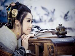 -九月鹰飞汉服摄影工作室