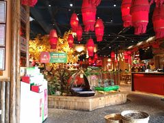 大堂-老滇山寨•云南特色菜•地方菜•民族风情歌舞表演(金碧店)