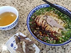 -吾穆勒蓬灰牛肉面·清真(北滨河中路店)
