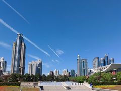 -人民广场