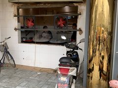 -小龙大肉面馆