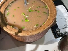 -小凤庭·地道湖北菜武昌鱼·藕汤(38年黄鹤楼店)