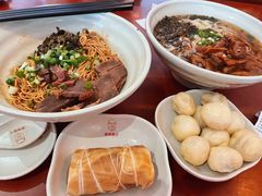 -佬钱湾仔(衣裳街店)