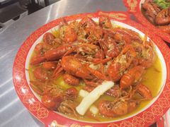 -淮城老友海鲜大咖龙虾烤吧(淮安店)