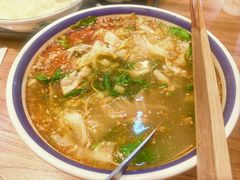 -云阿蛮云南生烫牛肉米线(奉贤路店)