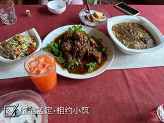 泡露达-相约小筑缅泰餐厅(孟定店)