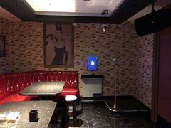 -欢乐迪KTV(南坪上海城店)
