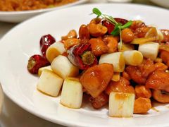 -孔雀云贵川·融合菜(长宁来福士店)