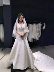 -Vera Wang婚纱礼服旗舰店