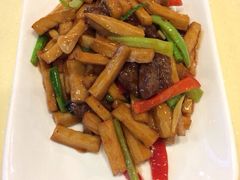 杏鲍菇牛仔骨-长崎家日式料理(人民大街店)