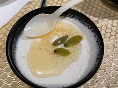 手工自制酸奶-巴扎美食·新疆菜·西域歌舞表演餐厅(新疆大厦店)