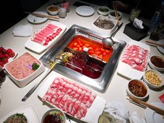 -海底捞火锅鲜切牛肉主题店(长寿路店)