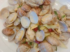 -侬佳蒸菜馆(听潮店)