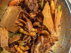 -嘎嘎鸭下巴·爆辣干锅(明教寺店)