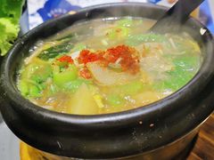 朝鲜大酱汤-金会长自助海鲜·烤肉(人民广场店)