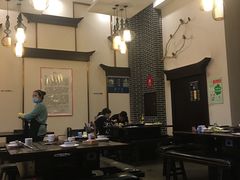 大堂-仁虎老火锅(黄泥磅店)