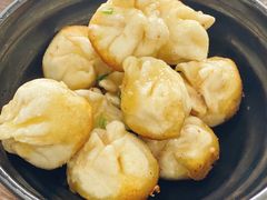 特色葱煎包-赵宝美煎包店