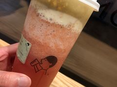 芝芝莓莓-喜茶(上海正大广场店)