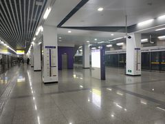 -红土地(地铁站)