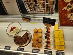 -麦田工坊(月湖店)