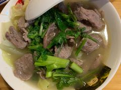 -杨三孃跷脚牛肉(西外棕榈岛店)