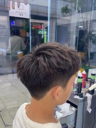 -乾健·烫染·接发SALON