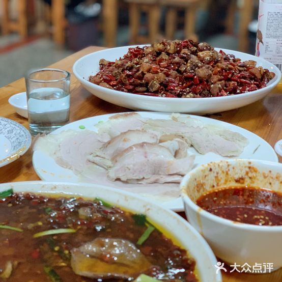 晓林川菜馆(中马西小区店)