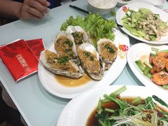-添福来墨鱼饺子 · 海鲜东北菜(泡崖店)