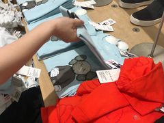 -优衣库(南京建邺万达广场店)