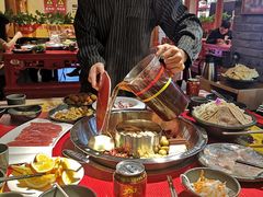 -谭鸭血老火锅(万象九宜城店)