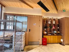 -银座仁志川·生吐司专门店(香港广场店)